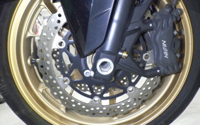 KAWASAKI ZZ1400 NINJA R A 2010 ZXT40D