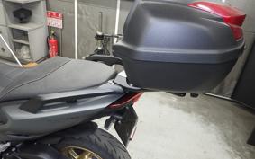 YAMAHA T-MAX 560 T 2021 SJ19J