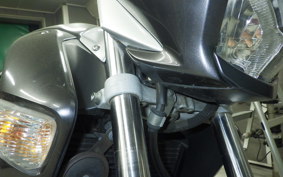 SUZUKI GSR250