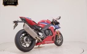 HONDA CBR1000RR RSP 2026 SC82