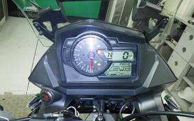 SUZUKI Vｽﾄﾛｰﾑ650XTA 2023 C733M