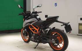 KTM 390 DUKE 2023