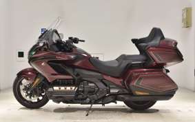 HONDA GL 1800 GOLD WING TOUR DCT 2025 SC79