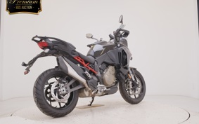 DUCATI MULTISTRADA V4S 2025
