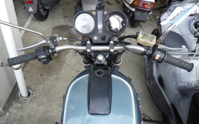 SUZUKI GS750 GS750D