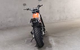 YAMAHA TW225 DG09J