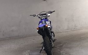 YAMAHA LANZA DT230 4TP