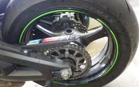 KAWASAKI ZX 10 NINJA R 2013