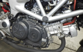 HONDA VTR 250 2006 MC33