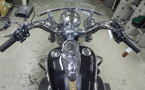 HARLEY FLSTC 1580 2010