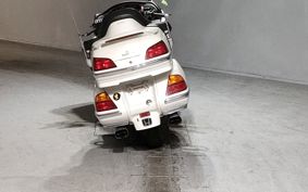 HONDA GL 1800 GOLD WING 2001 SC47