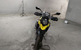 SUZUKI V-STROM 250 DS11A