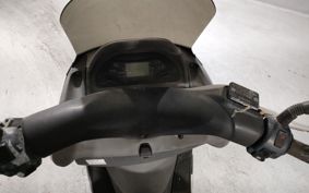 YAMAHA MAJESTY 125 SE27