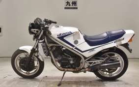 HONDA VT250Z MC08