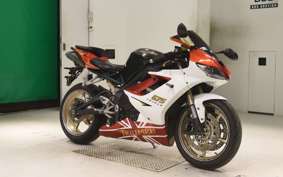 TRIUMPH DAYTONA 675 2010