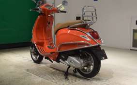 VESPA PRIMAVERA 125 2025