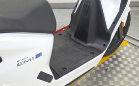 HONDA EM1 e: EF16