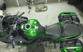 KAWASAKI NINJA H2 SX SE 2018 ZXT02A