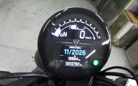 TRIUMPH TRIDENT 660 2023