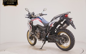 HONDA CRF1000L AFRICA TWIN 2017 SD04