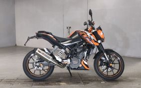 KTM 125 DUKE JGA4M
