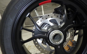 DUCATI MULTISTRADA V4パイ 2023
