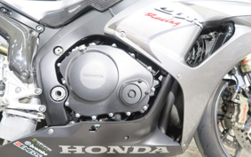 HONDA CBR1000RR 2006 SC57