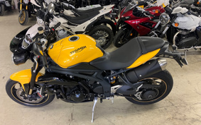 TRIUMPH SPEED TRIPLE R 2015 TPN135