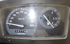 SUZUKI ADDRESS V100 CE13A