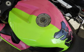 YAMAHA YZF-R1 RN24J