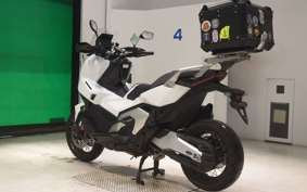 HONDA X-ADV 750 2025 RH21