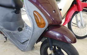 SUZUKI LET's 4 CA45A