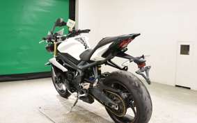TRIUMPH STREET TRIPLE 85 2016