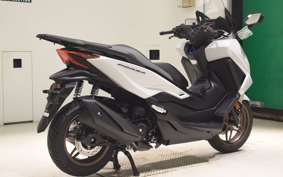 HONDA FORZA 250 MF17