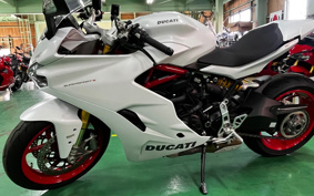 DUCATI SUPER SPORT 2018 VA01