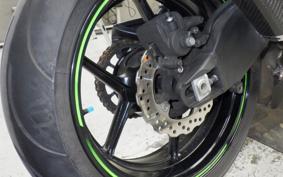 KAWASAKI ZX 10 NINJA R 2010