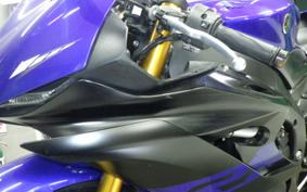 YAMAHA YZF-R6 2019