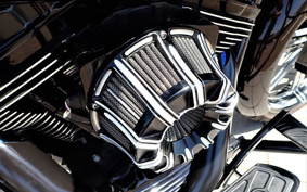 HARLEY FLHX 2011 KB4