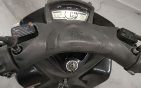 YAMAHA TRICITY 125 SE82J