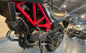 HONDA VTR 250 F MC33