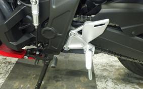 HONDA CBR650R E-Clutch 2025 RH17