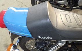 SUZUKI GS750 GS750D