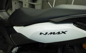 YAMAHA NMAX-3 2015 SEL1J