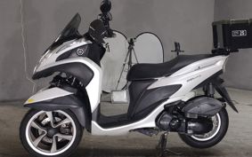 YAMAHA TRICITY 125 SE82J