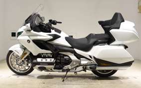 HONDA GL 1800 GOLD WING TOUR DCT 2026 SC79