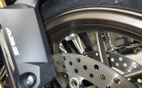 HONDA CB650R E-Clutch 2025 RH17