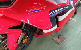 HONDA CBR600RR 2021 PC40