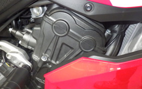 HONDA CBR650R E-Clutch 2025 RH17