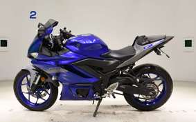 YAMAHA YZF-R25 A 2025 RG43J