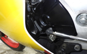 YAMAHA TZR250 2004 1KT